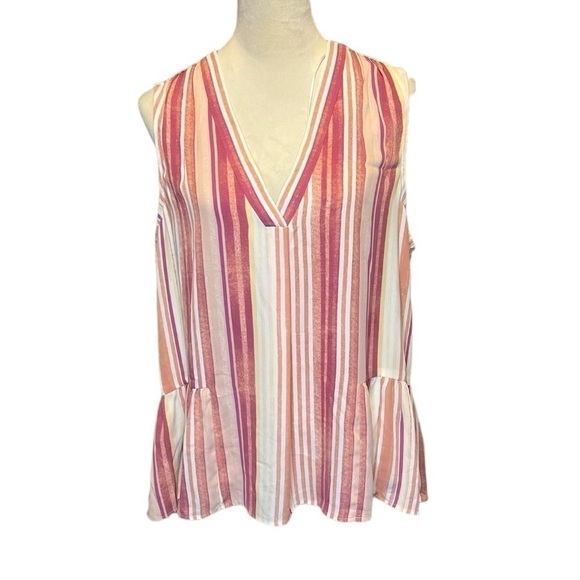 Vince Camuto Tops - Vince Camuto Sleeveless V-Neck Canvas Stripe Blouse L